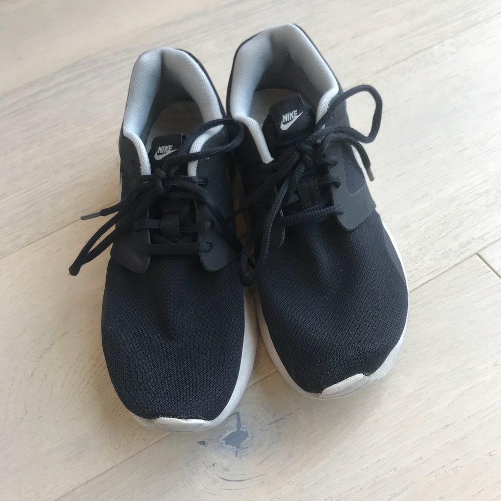 Nike Kaishi Run Sneakers